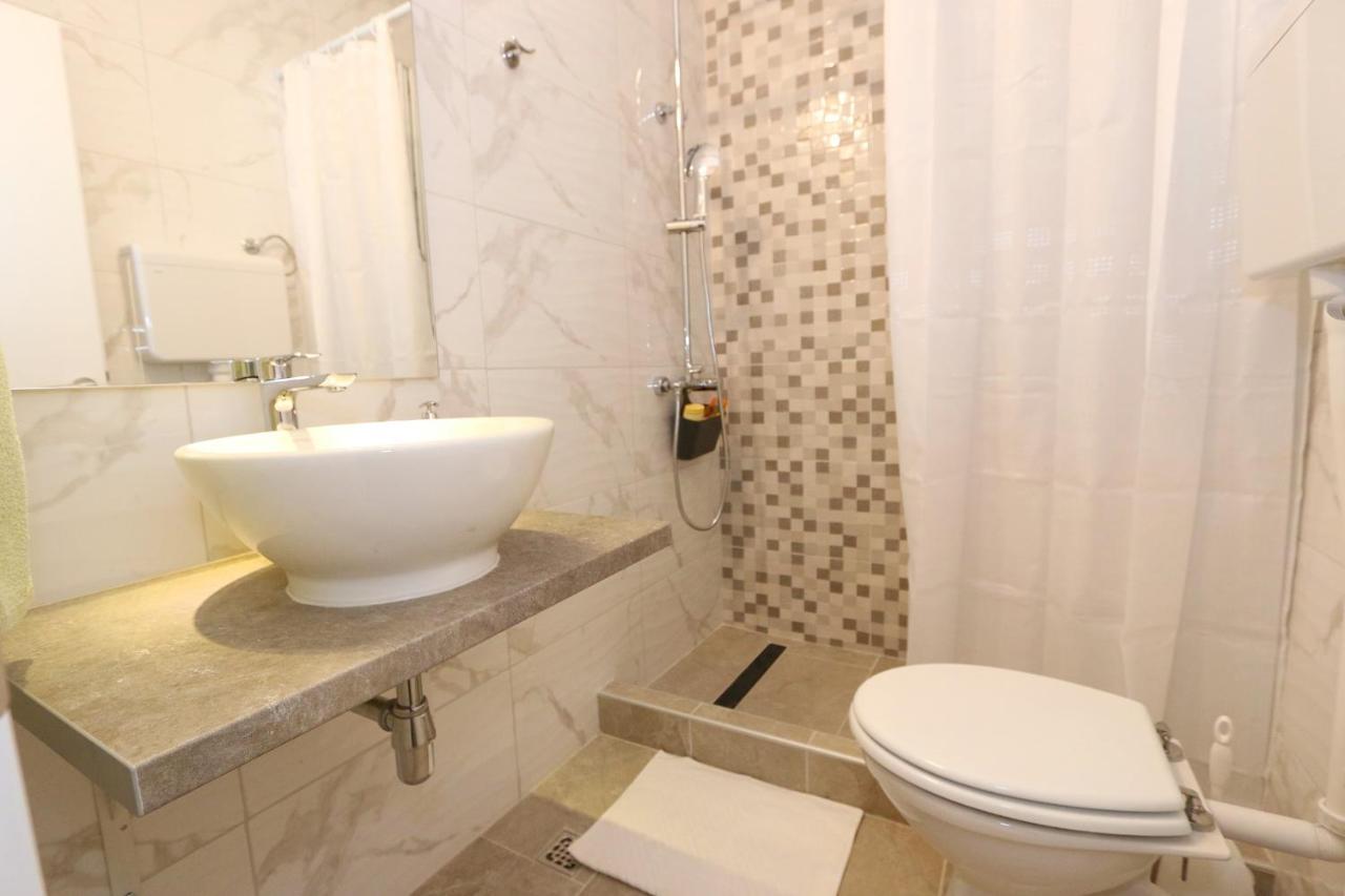 Rooms Bambina لون المظهر الخارجي الصورة