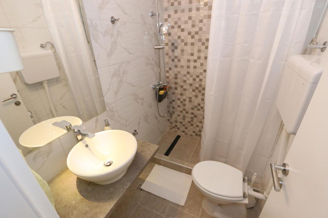 Rooms Bambina لون المظهر الخارجي الصورة