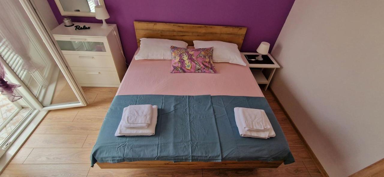 Rooms Bambina لون المظهر الخارجي الصورة